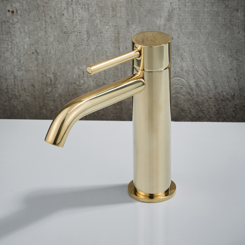 Rubinetto 5719 K Line ottone lucido anteprima Rubinetto 5719 K Line Ottone Lucido Anteprima