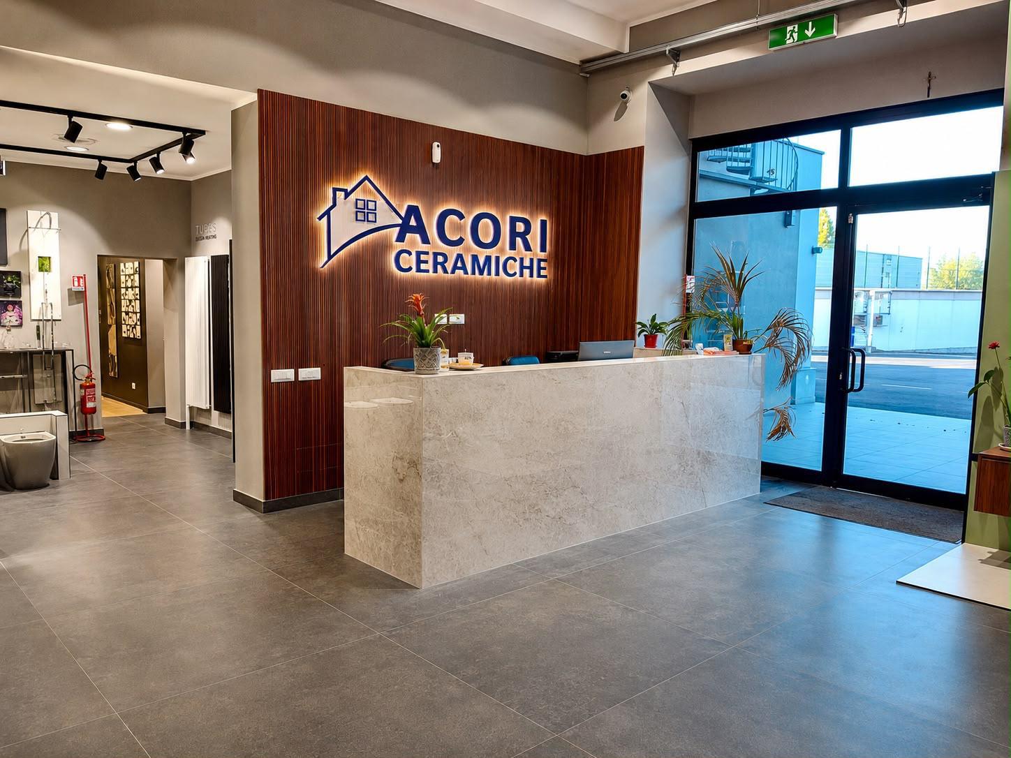 Showroom Acori Ceramiche Ostiense a Roma con pavimenti e rivestimenti